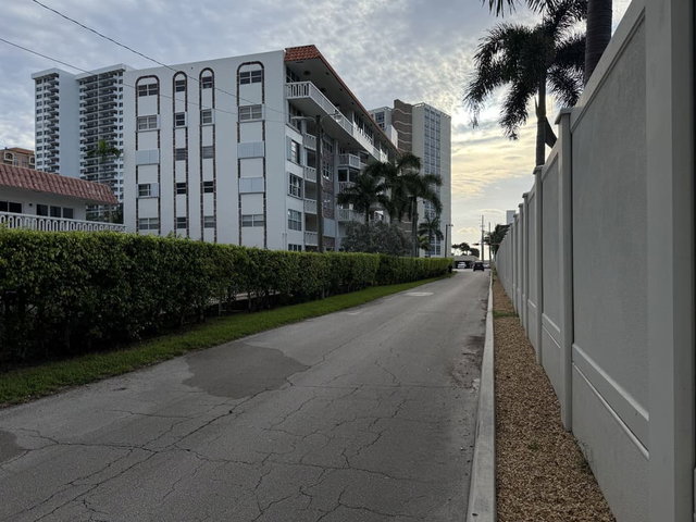 Golden View Condominium photo 3